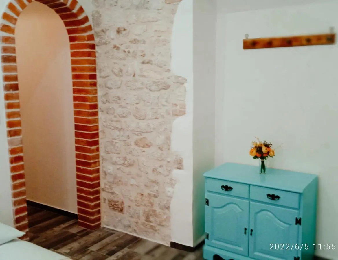 *** Guest house Rooms And Apartments Djanovic Split Croatia