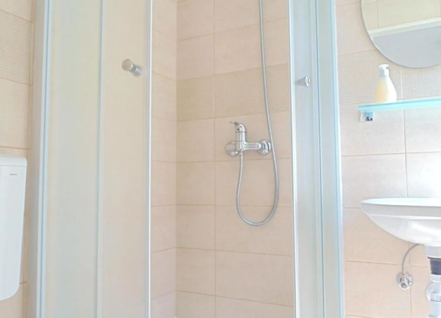 Guest house Rooms And Apartments Djanovic Split